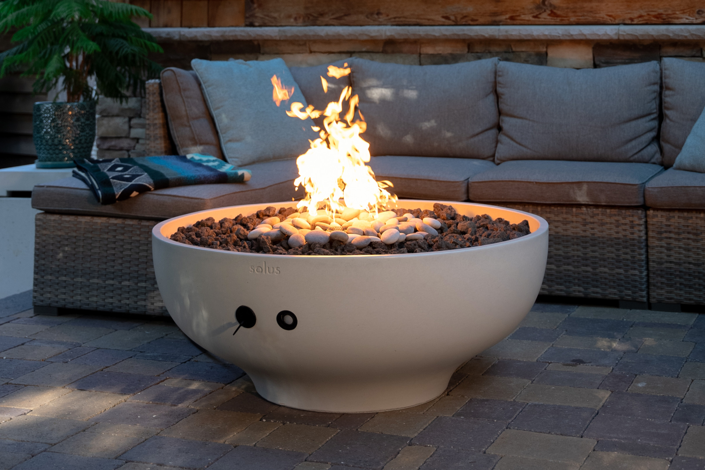Luna 42 Fire Pit